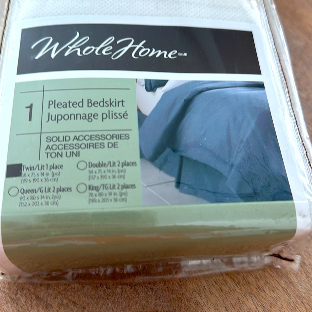 Pleaded bedskirt, twin bed brand new